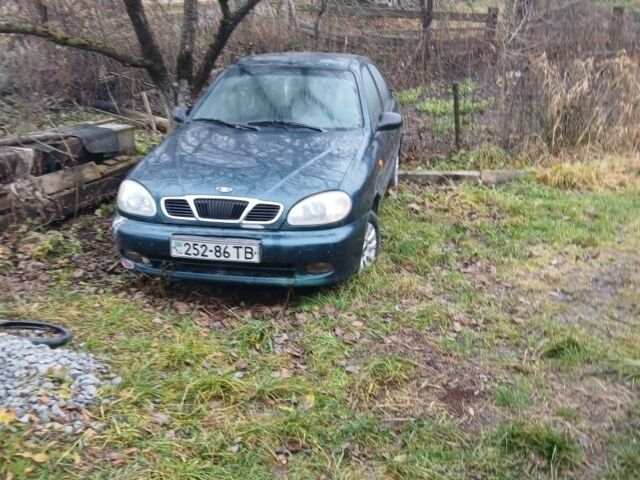 Зелений Деу Ланос, об'ємом двигуна 1.5 л та пробігом 100 тис. км за 1200 $, фото 1 на Automoto.ua