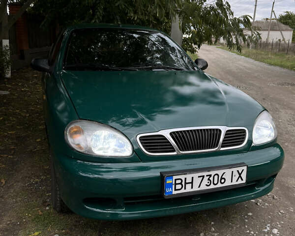 Зеленый Дэу Ланос, объемом двигателя 1.5 л и пробегом 220 тыс. км за 2300 $, фото 1 на Automoto.ua