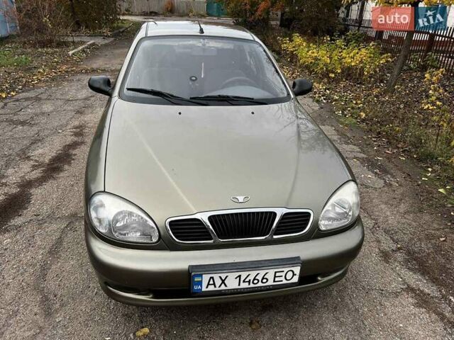 Зелений Деу Ланос, об'ємом двигуна 1.5 л та пробігом 128 тис. км за 2700 $, фото 1 на Automoto.ua