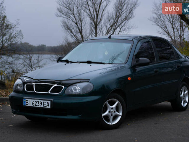 Зеленый Дэу Ланос, объемом двигателя 1.5 л и пробегом 166 тыс. км за 3500 $, фото 1 на Automoto.ua