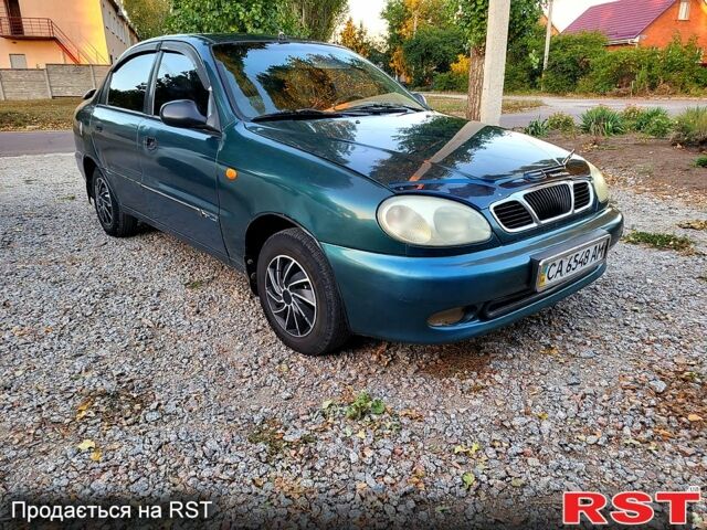 Зеленый Дэу Ланос, объемом двигателя 1.5 л и пробегом 180 тыс. км за 1500 $, фото 1 на Automoto.ua