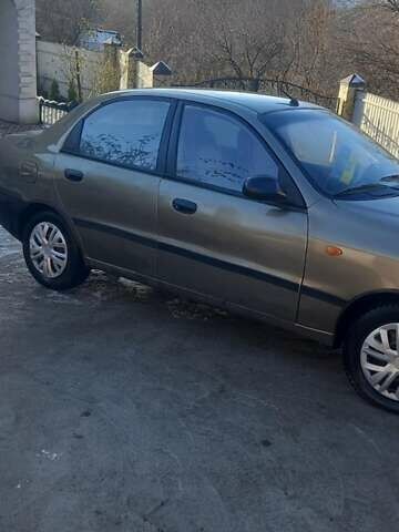 Зелений Деу Ланос, об'ємом двигуна 1.5 л та пробігом 270 тис. км за 1500 $, фото 1 на Automoto.ua