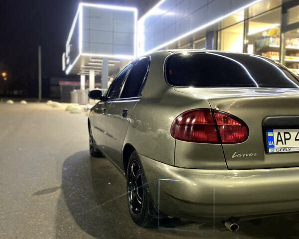 Зеленый Дэу Ланос, объемом двигателя 1.5 л и пробегом 210 тыс. км за 2000 $, фото 1 на Automoto.ua