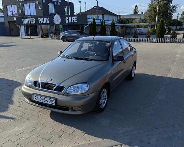 Зелений Деу Ланос, об'ємом двигуна 1.5 л та пробігом 237 тис. км за 2650 $, фото 1 на Automoto.ua