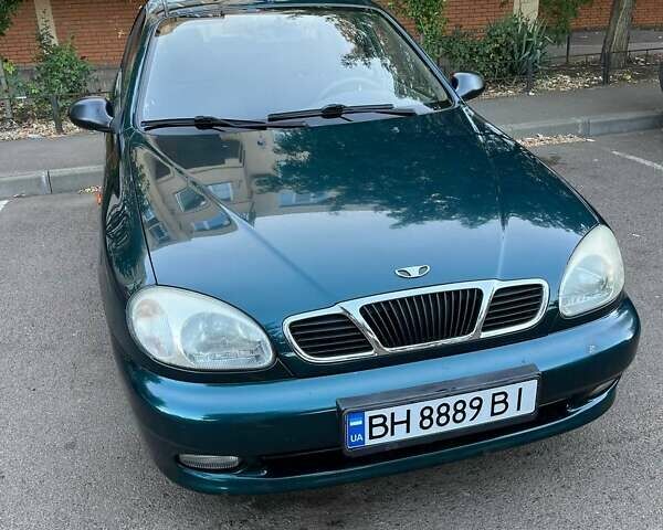 Зеленый Дэу Ланос, объемом двигателя 1.5 л и пробегом 120 тыс. км за 2400 $, фото 1 на Automoto.ua