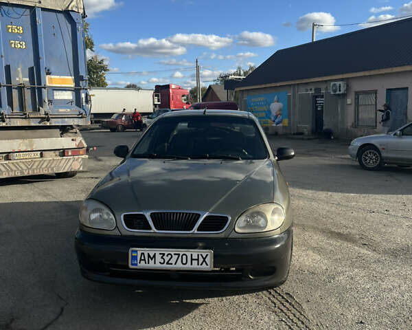 Зеленый Дэу Ланос, объемом двигателя 1.5 л и пробегом 265 тыс. км за 2400 $, фото 1 на Automoto.ua