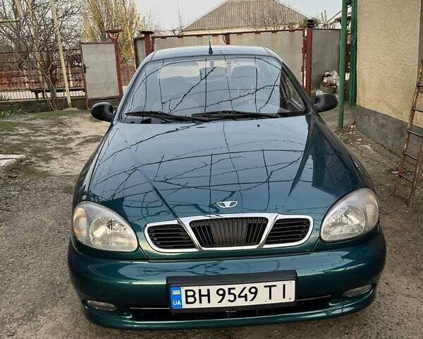 Зеленый Дэу Ланос, объемом двигателя 1.5 л и пробегом 178 тыс. км за 2800 $, фото 1 на Automoto.ua