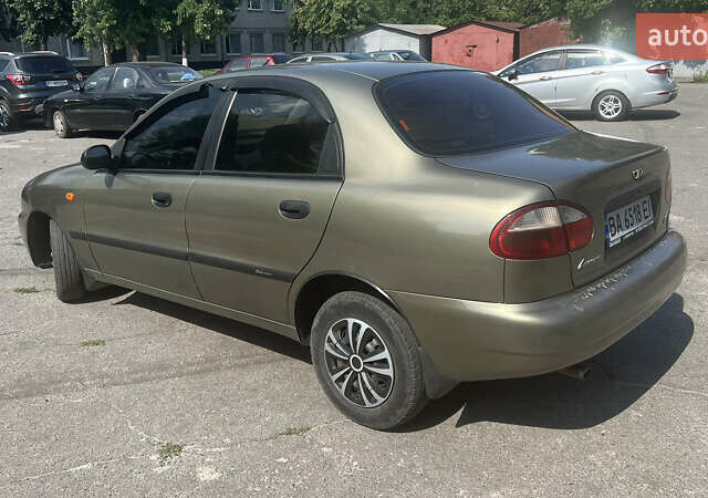 Зеленый Дэу Ланос, объемом двигателя 1.4 л и пробегом 160 тыс. км за 2700 $, фото 1 на Automoto.ua