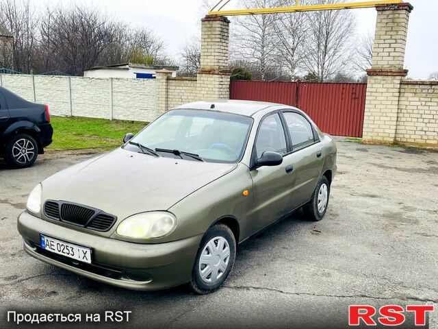 Зелений Деу Ланос, об'ємом двигуна 1.5 л та пробігом 0 тис. км за 1150 $, фото 1 на Automoto.ua