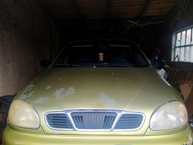 Зелений Деу Ланос, об'ємом двигуна 1.5 л та пробігом 290 тис. км за 1250 $, фото 1 на Automoto.ua