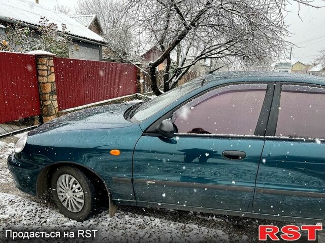 Зелений Деу Ланос, об'ємом двигуна 1.4 л та пробігом 225 тис. км за 2700 $, фото 1 на Automoto.ua