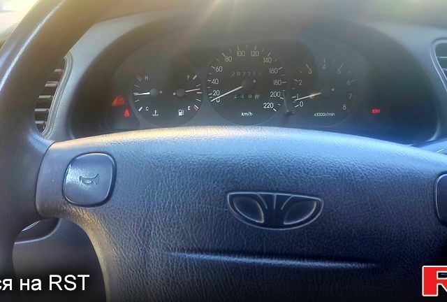 Зеленый Дэу Ланос, объемом двигателя 1.6 л и пробегом 287 тыс. км за 1700 $, фото 1 на Automoto.ua