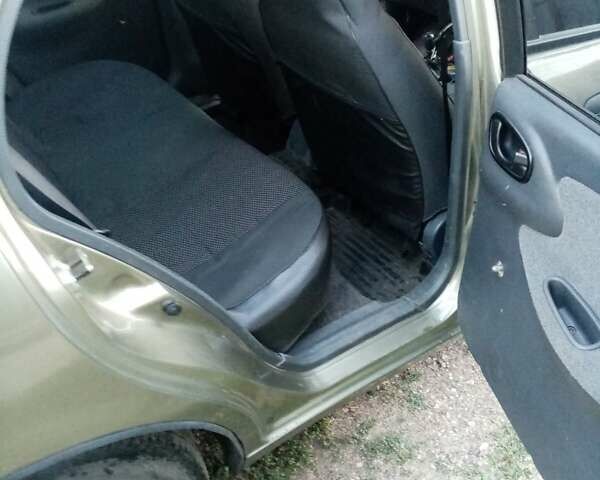 Зелений Деу Ланос, об'ємом двигуна 1.5 л та пробігом 120 тис. км за 3000 $, фото 1 на Automoto.ua