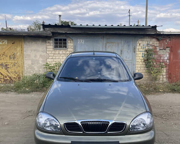 Деу Ланос 2007 у Новомосковске на Automoto.ua Зелений Деу Ланос, об'ємом двигуна 1.5 л та пробігом 123 тис. км за 3200 $, фото 1 на Automoto.ua