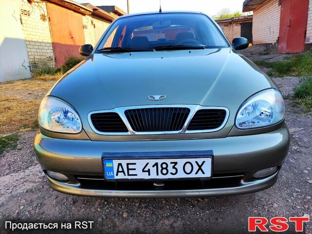 Зеленый Дэу Ланос, объемом двигателя 1.4 л и пробегом 146 тыс. км за 2200 $, фото 1 на Automoto.ua