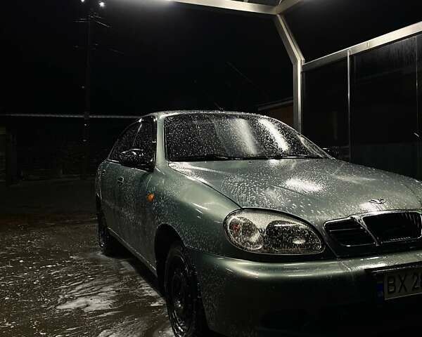 Зеленый Дэу Ланос, объемом двигателя 1.5 л и пробегом 171 тыс. км за 2300 $, фото 1 на Automoto.ua