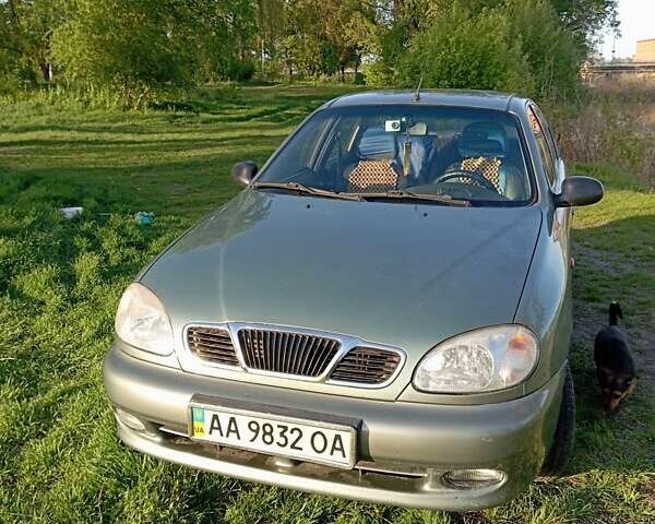 Деу Ланос 2008 у Миргороде на Automoto.ua Зелений Деу Ланос, об'ємом двигуна 1.5 л та пробігом 118 тис. км за 3200 $, фото 1 на Automoto.ua