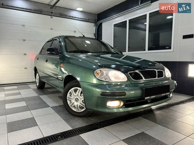 Зеленый Дэу Ланос, объемом двигателя 1.5 л и пробегом 52 тыс. км за 3700 $, фото 1 на Automoto.ua