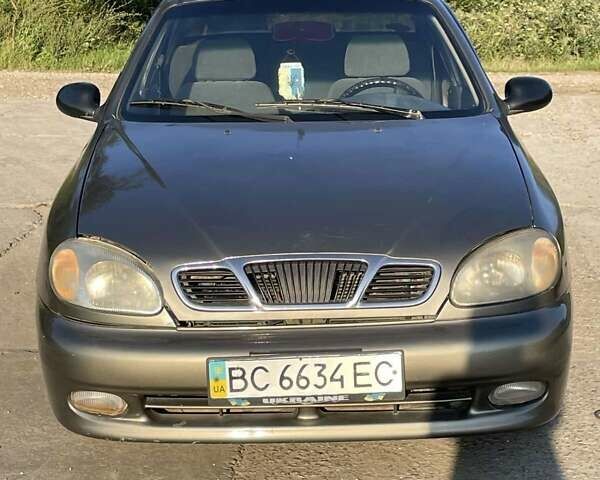 Бежевый Дэу Леганза, объемом двигателя 1.5 л и пробегом 289 тыс. км за 1500 $, фото 1 на Automoto.ua