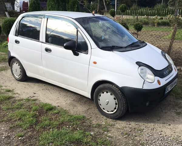 Білий Деу Матіз, об'ємом двигуна 1 л та пробігом 120 тис. км за 1850 $, фото 1 на Automoto.ua