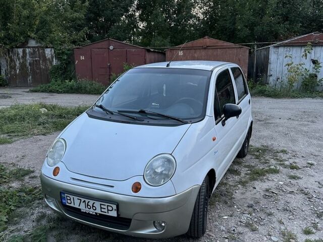 Белый Дэу Матиз, объемом двигателя 1 л и пробегом 187 тыс. км за 2500 $, фото 1 на Automoto.ua