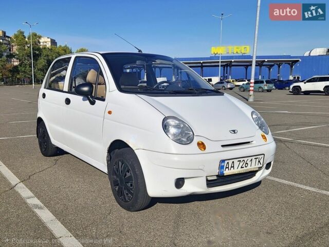 Белый Дэу Матиз, объемом двигателя 0.8 л и пробегом 180 тыс. км за 1900 $, фото 1 на Automoto.ua