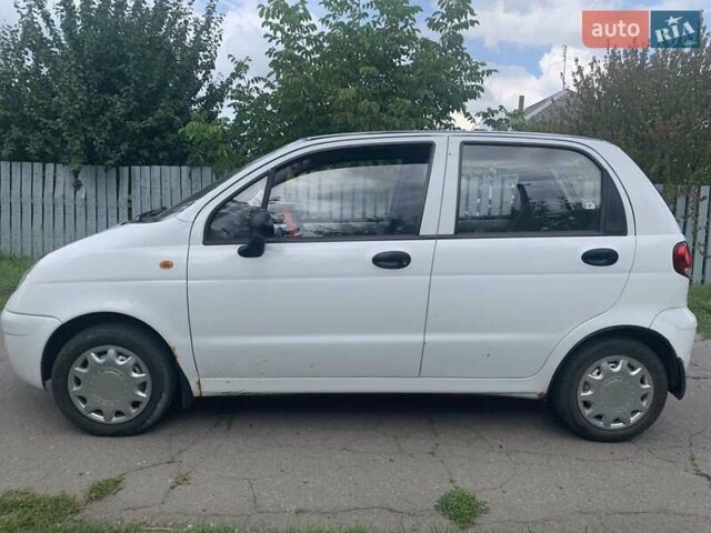 Белый Дэу Матиз, объемом двигателя 0.8 л и пробегом 77 тыс. км за 3100 $, фото 1 на Automoto.ua
