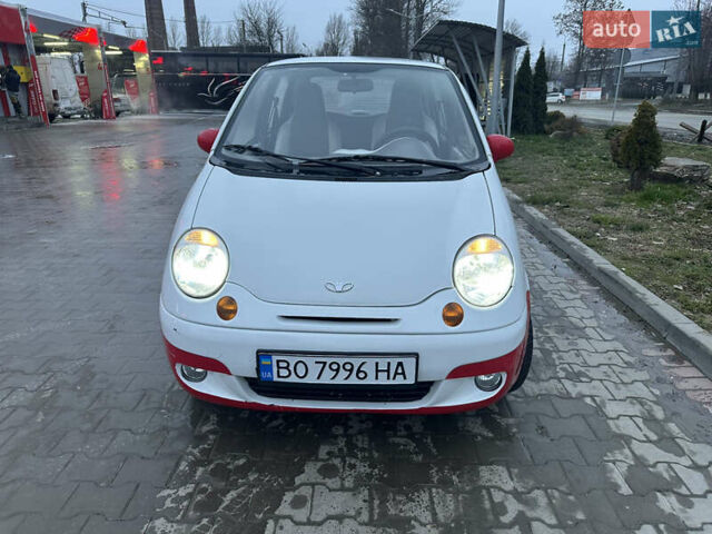 Белый Дэу Матиз, объемом двигателя 0.8 л и пробегом 35 тыс. км за 1600 $, фото 1 на Automoto.ua