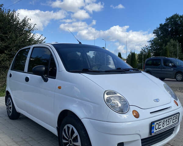 Белый Дэу Матиз, объемом двигателя 0.8 л и пробегом 152 тыс. км за 2900 $, фото 1 на Automoto.ua