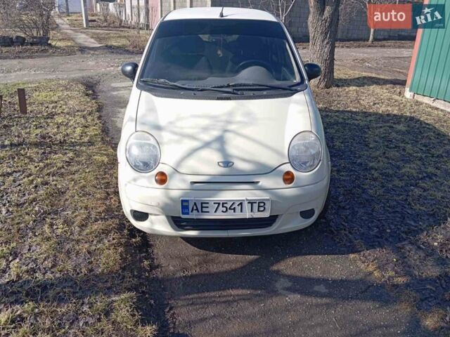 Белый Дэу Матиз, объемом двигателя 0.8 л и пробегом 144 тыс. км за 2200 $, фото 1 на Automoto.ua