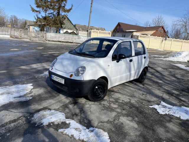 Белый Дэу Матиз, объемом двигателя 0.8 л и пробегом 102 тыс. км за 1650 $, фото 1 на Automoto.ua