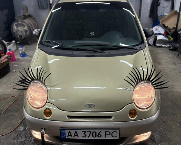 Бежевый Дэу Матиз, объемом двигателя 1 л и пробегом 130 тыс. км за 2700 $, фото 1 на Automoto.ua