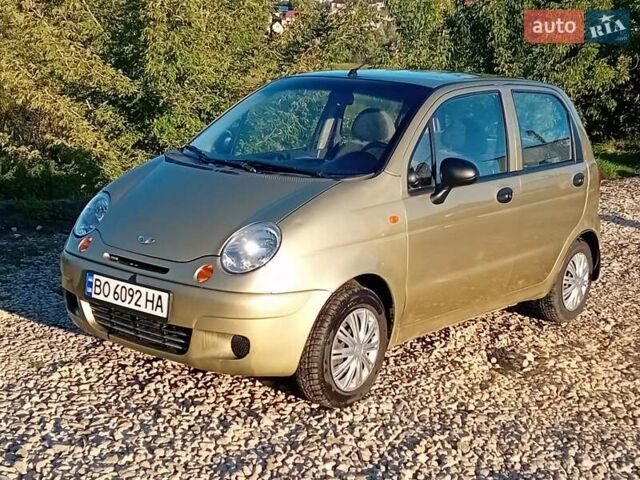 Бежевий Деу Матіз, об'ємом двигуна 0.8 л та пробігом 100 тис. км за 3000 $, фото 1 на Automoto.ua