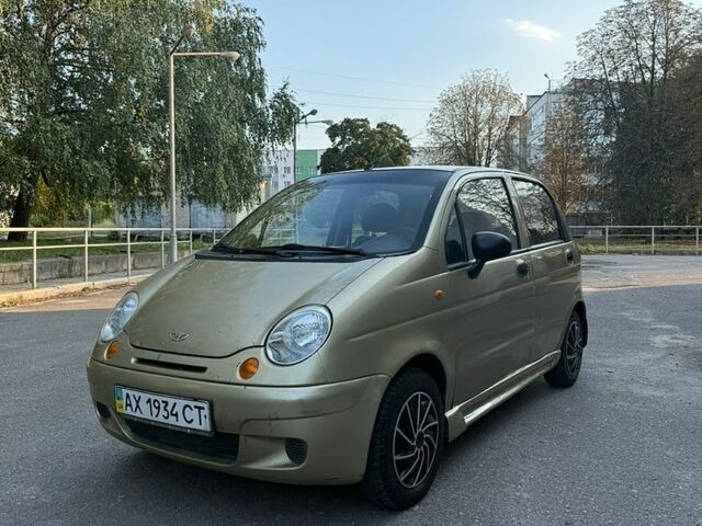 Бежевий Деу Матіз, об'ємом двигуна 0.8 л та пробігом 102 тис. км за 2500 $, фото 1 на Automoto.ua