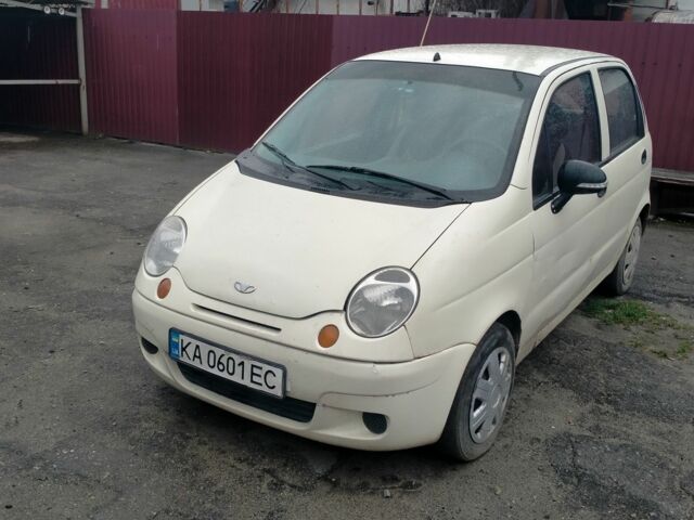 Бежевый Дэу Матиз, объемом двигателя 0.8 л и пробегом 200 тыс. км за 1450 $, фото 1 на Automoto.ua