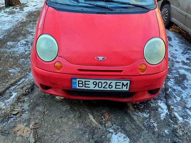 Красный Дэу Матиз, объемом двигателя 0.8 л и пробегом 140 тыс. км за 1400 $, фото 1 на Automoto.ua