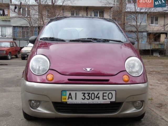 Красный Дэу Матиз, объемом двигателя 1 л и пробегом 120 тыс. км за 2500 $, фото 1 на Automoto.ua