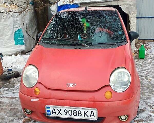 Красный Дэу Матиз, объемом двигателя 0.8 л и пробегом 230 тыс. км за 1000 $, фото 1 на Automoto.ua