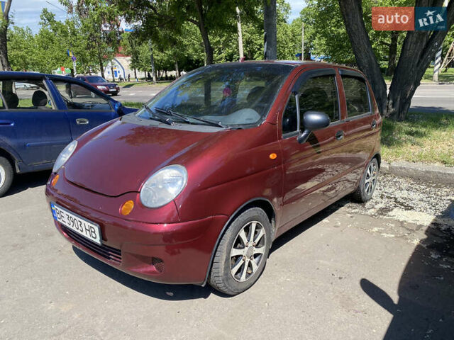 Красный Дэу Матиз, объемом двигателя 0.79 л и пробегом 144 тыс. км за 2800 $, фото 1 на Automoto.ua