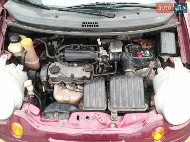 Красный Дэу Матиз, объемом двигателя 0.8 л и пробегом 186 тыс. км за 2500 $, фото 1 на Automoto.ua