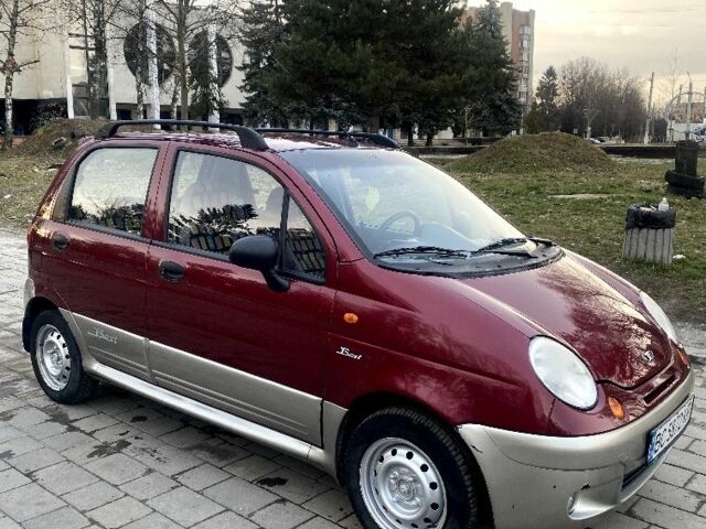 Красный Дэу Матиз, объемом двигателя 1 л и пробегом 92 тыс. км за 2300 $, фото 1 на Automoto.ua