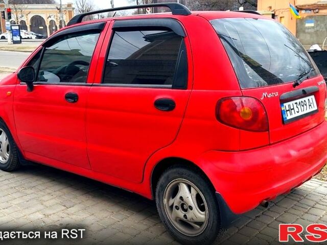 Красный Дэу Матиз, объемом двигателя 0.8 л и пробегом 122 тыс. км за 2800 $, фото 1 на Automoto.ua
