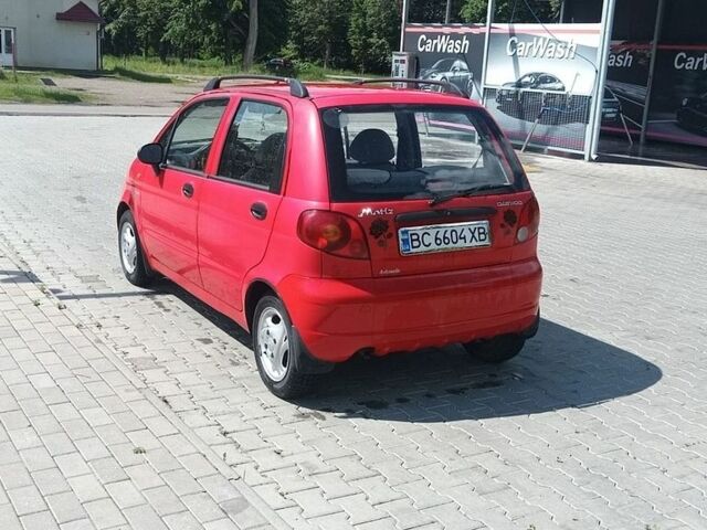 Красный Дэу Матиз, объемом двигателя 0.8 л и пробегом 113 тыс. км за 2399 $, фото 1 на Automoto.ua