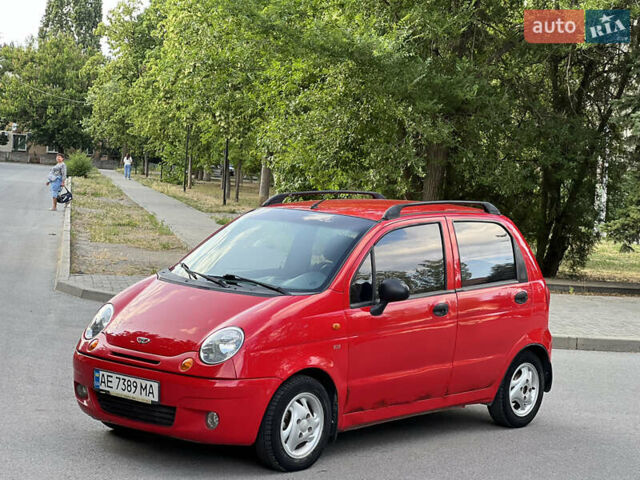 Красный Дэу Матиз, объемом двигателя 0.8 л и пробегом 157 тыс. км за 1500 $, фото 1 на Automoto.ua