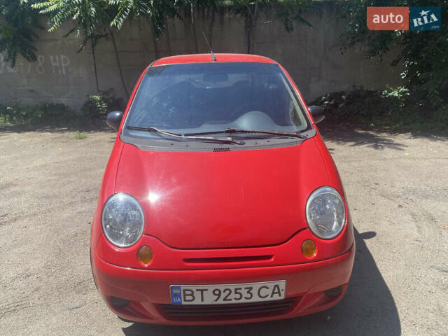 Красный Дэу Матиз, объемом двигателя 0 л и пробегом 170 тыс. км за 2199 $, фото 1 на Automoto.ua
