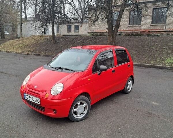 Червоний Деу Матіз, об'ємом двигуна 0.8 л та пробігом 166 тис. км за 1950 $, фото 1 на Automoto.ua