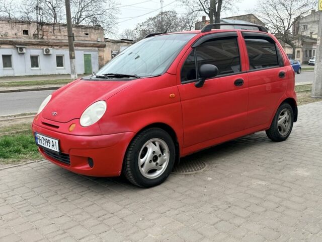 Красный Дэу Матиз, объемом двигателя 0.8 л и пробегом 122 тыс. км за 2600 $, фото 1 на Automoto.ua