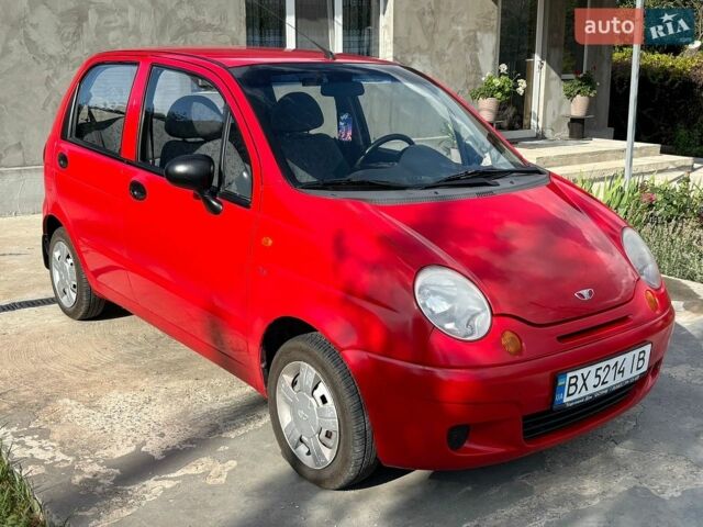 Червоний Деу Матіз, об'ємом двигуна 0.8 л та пробігом 62 тис. км за 2600 $, фото 1 на Automoto.ua