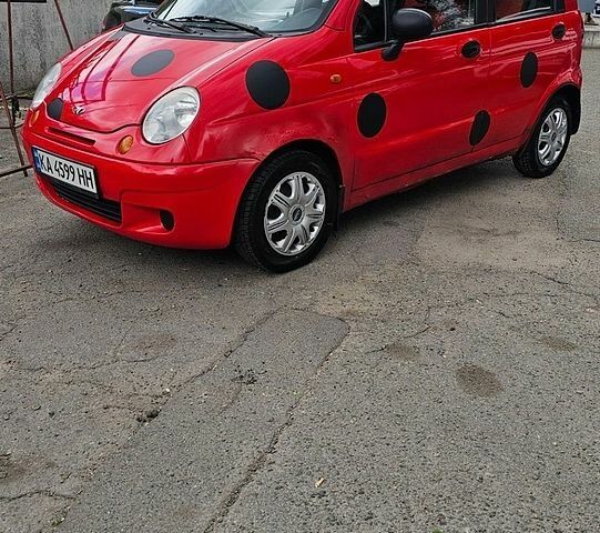 Красный Дэу Матиз, объемом двигателя 0.8 л и пробегом 120 тыс. км за 1700 $, фото 1 на Automoto.ua