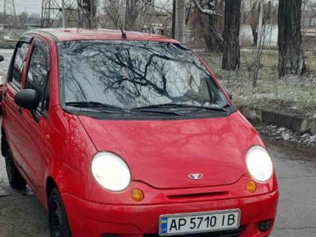Красный Дэу Матиз, объемом двигателя 0.8 л и пробегом 188 тыс. км за 2900 $, фото 1 на Automoto.ua